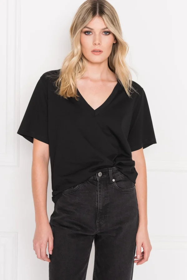 LAMARQUE Tops | CECILIA | Deep V-neck Tee Black