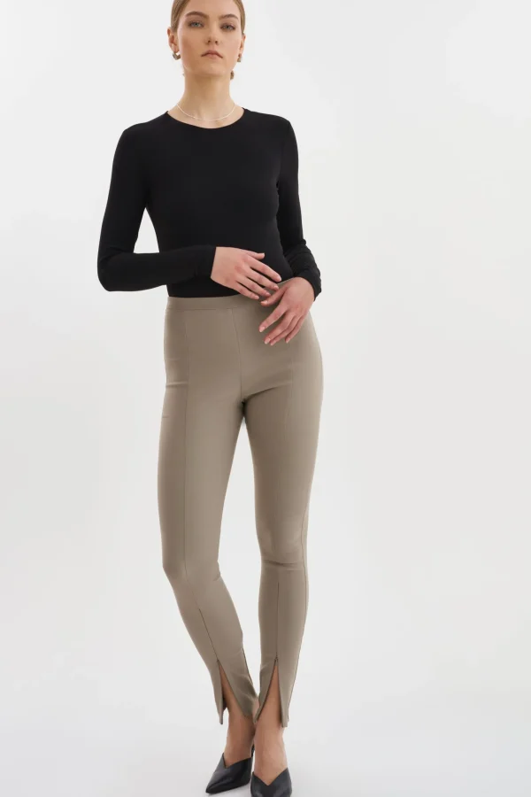 LAMARQUE Pants&Shorts | ELAINE | Twill Leggings Wood Bridge